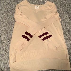 maroon/cream sweater!